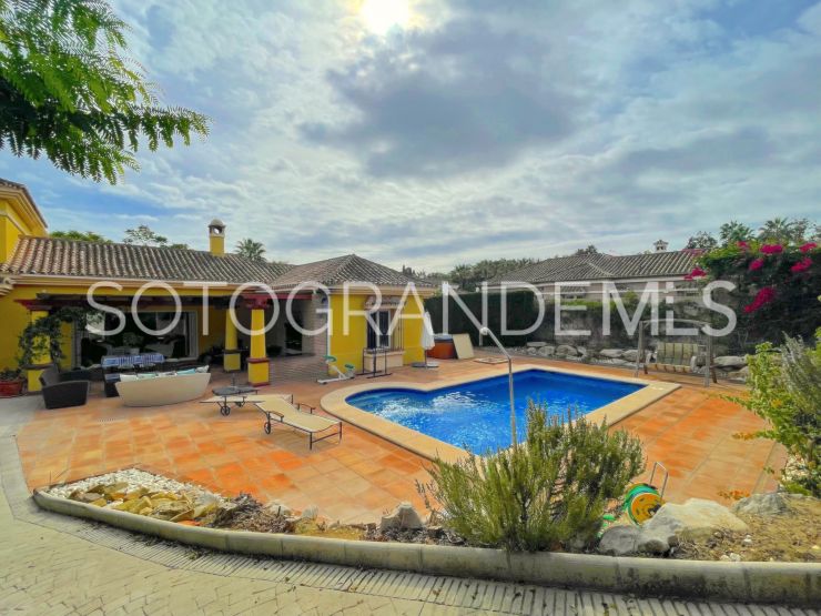Se vende villa en Sotogrande Costa con 5 dormitorios | Sotogrande Home