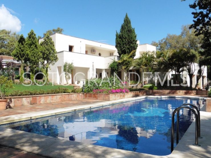 Zona A, Sotogrande Costa, villa a la venta de 4 dormitorios | IG Properties Sotogrande