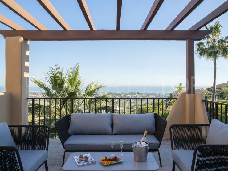 For sale 3 bedrooms ground floor apartment in Hacienda del Señorio de Cifuentes, Benahavis | Key Real Estate