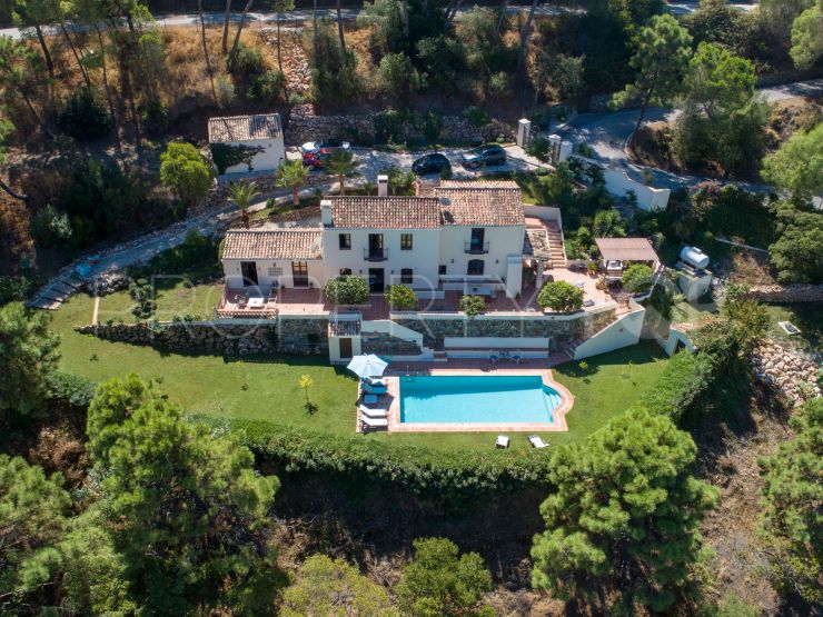 El Madroñal 4 bedrooms villa for sale | DeLuxEstates