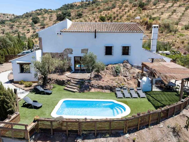 Puerto de la Torre 6 bedrooms cortijo | LIBEHOMES