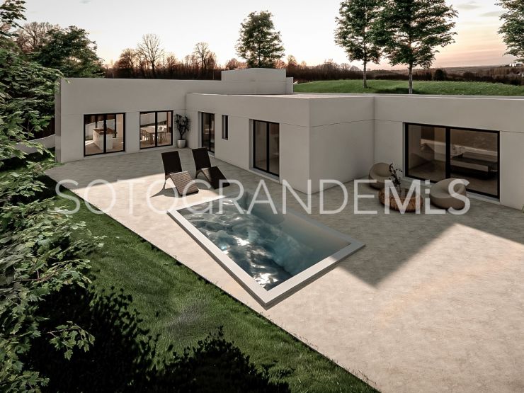 Villa in Sotogrande Costa with 4 bedrooms | Schellhammer Estates