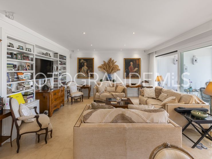 Comprar villa pareada en Sotogrande | Rhead Estates