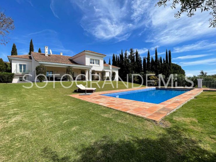 Comprar villa en Marina de Sotogrande de 4 dormitorios | Bristow Property