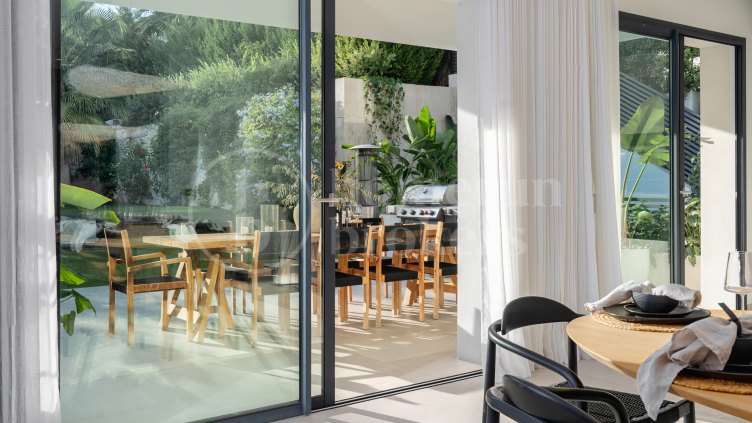 Villa Gardenias - Elegance Meets Convenience in Marbella