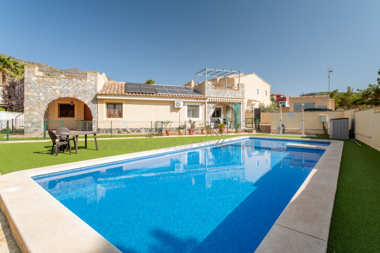 Chalet Semi adosado en Aguas de Busot