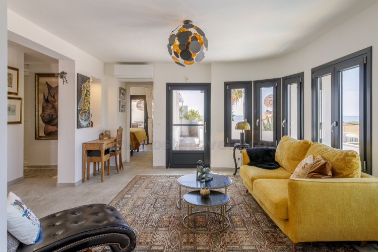 Exclusive mediterranean villa with spectaculars sea views