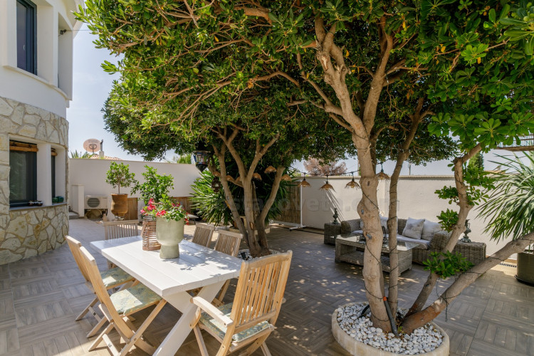 Exclusive mediterranean villa with spectaculars sea views