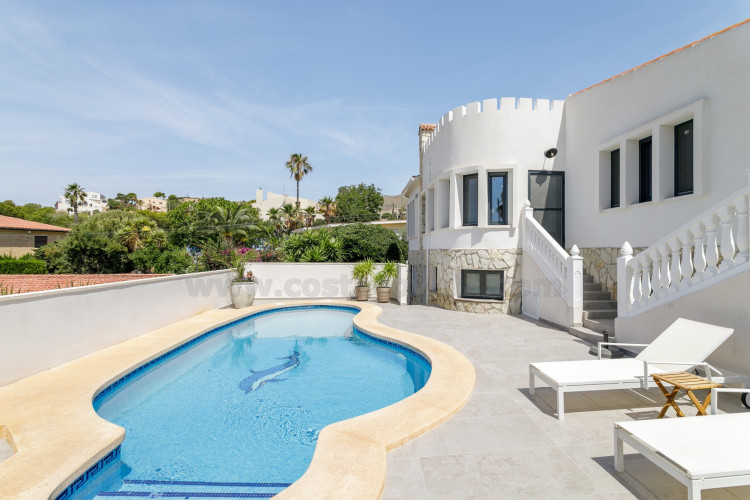 Exclusive mediterranean villa with spectaculars sea views