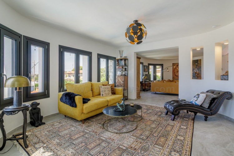 Exclusive mediterranean villa with spectaculars sea views