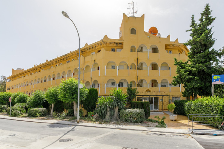 Beachfront Apartment in Covespan – Coveta Fumá