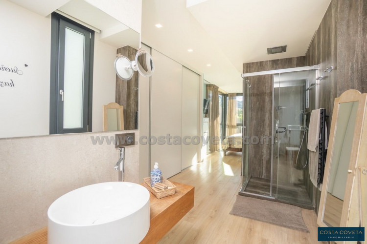 Exclusive modern villa in the heart of El Albir