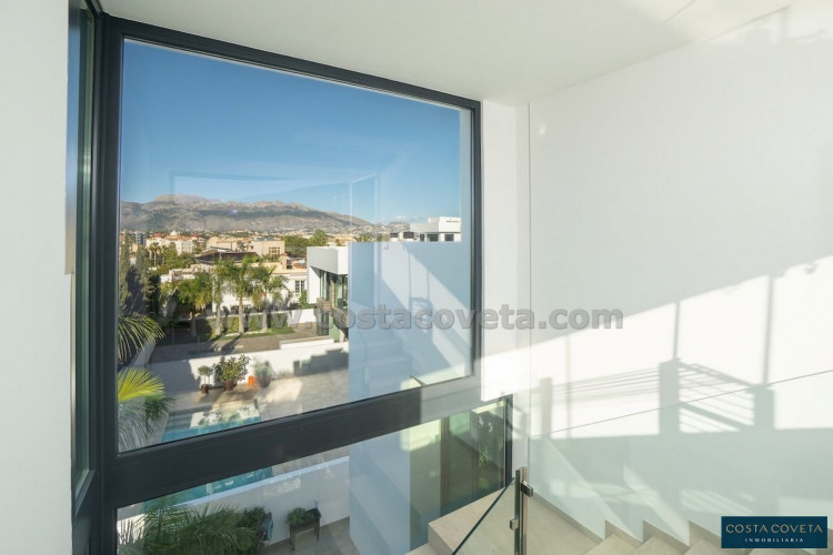 Exclusive modern villa in the heart of El Albir