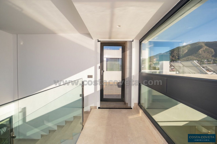 Exclusive modern villa in the heart of El Albir