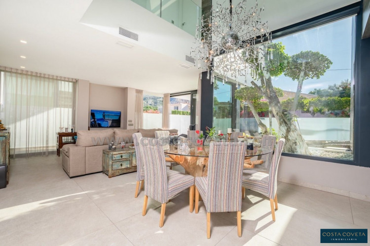 Exclusive modern villa in the heart of El Albir