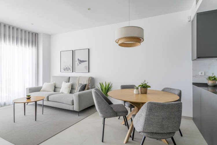 Penthouse with very spacious balcony and private roof terrace in La Mata