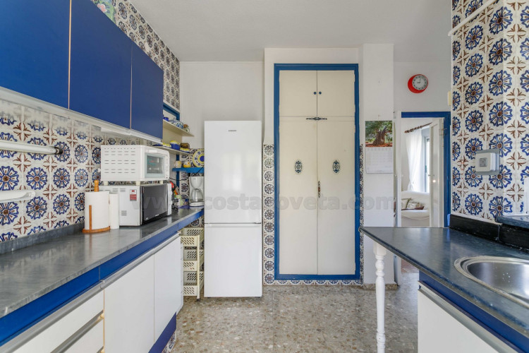 Detached chalet with big garden near the sea
