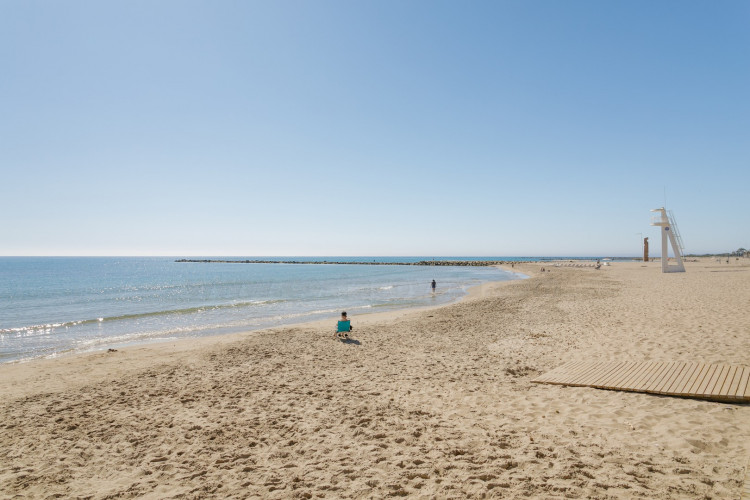 Precioso piso en el corazon de campello muy cerca del mar