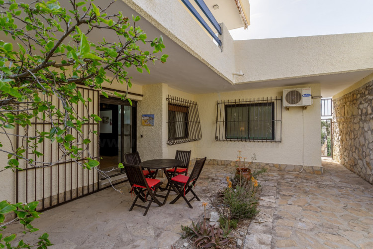 Espectacular chalet estilo mediterraneo cerca del mar