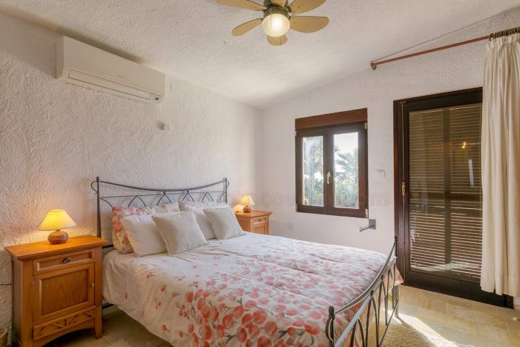 Espectacular chalet estilo mediterraneo cerca del mar