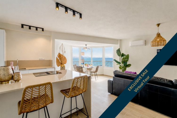 Fantastic beachfront penthouse on the promenade of campello with breathtaking sea views