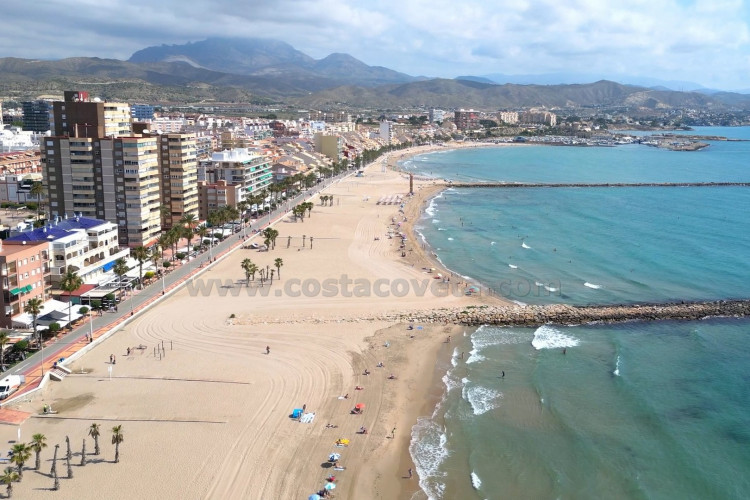 Fantastic beachfront penthouse on the promenade of campello with breathtaking sea views