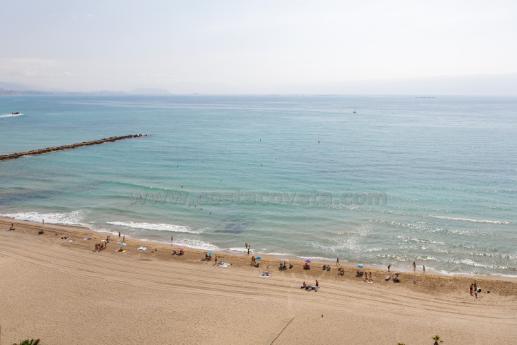 Fantastic beachfront penthouse on the promenade of campello with breathtaking sea views