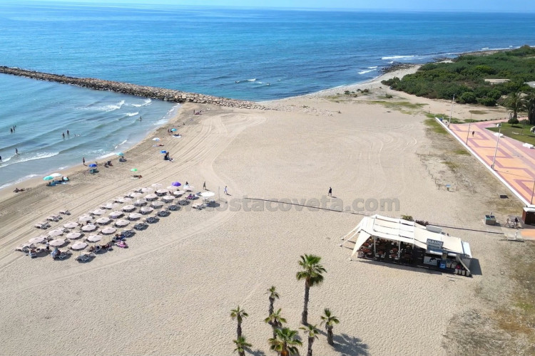 Fantastic beachfront penthouse on the promenade of campello with breathtaking sea views