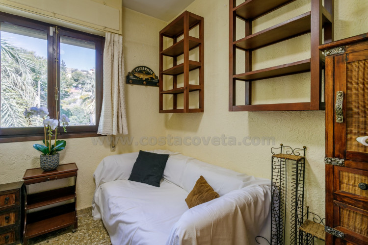 Chalet con vistas a la costa de alicante y a tan solo a 100m de la playa