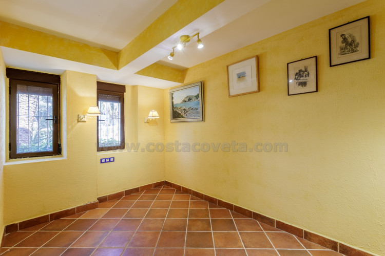 Chalet con vistas a la costa de alicante y a tan solo a 100m de la playa