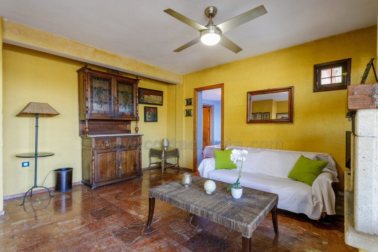 Chalet con vistas a la costa de alicante y a tan solo a 100m de la playa