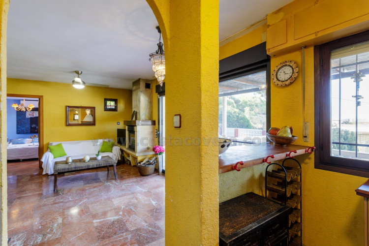 Chalet con vistas a la costa de alicante y a tan solo a 100m de la playa