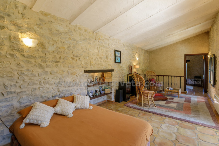 Exclusive luxury castle with extensive private grounds and breathtaking panoramic views