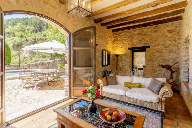 Exclusive luxury castle with extensive private grounds and breathtaking panoramic views