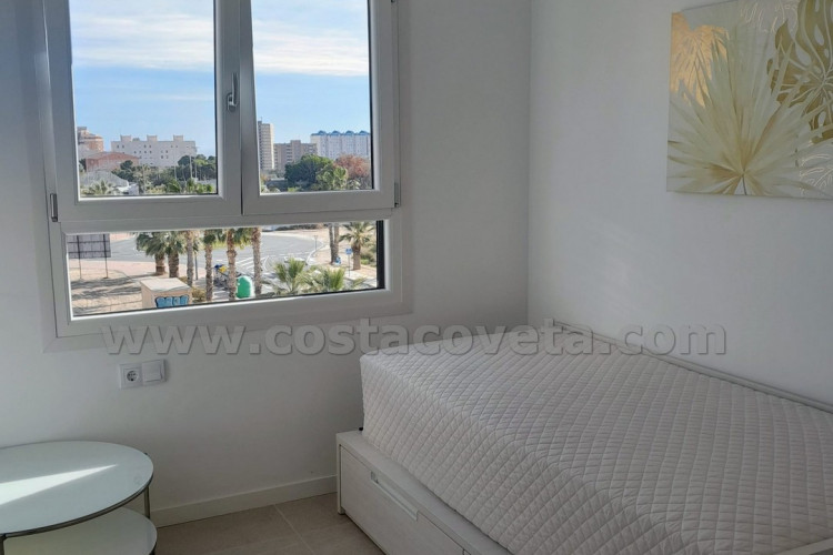 Spectacular modern apartment, with sea views from bedrooms.