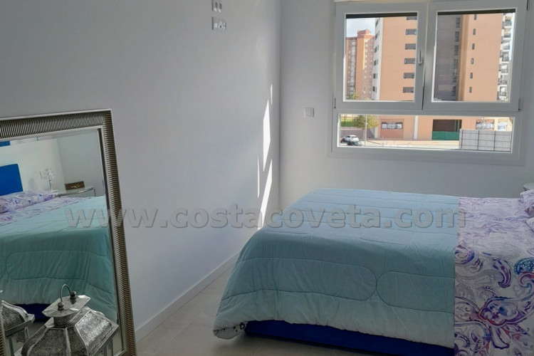 Spectacular modern apartment, with sea views from bedrooms.