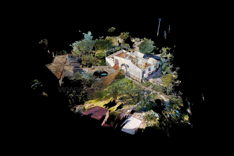 Detached villa with sea views and great potential for renovation in Coveta Fumá.