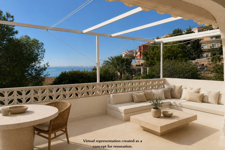Chalet independiente con vistas al mar y un gran potencial para reformar en Coveta Fumá.