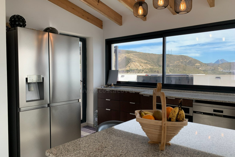 Renovated villa with the best panoramic ocean views