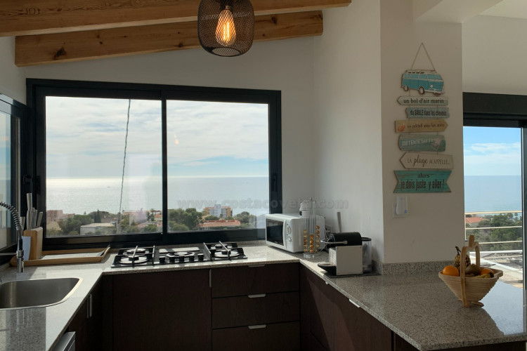 Renovated villa with the best panoramic ocean views