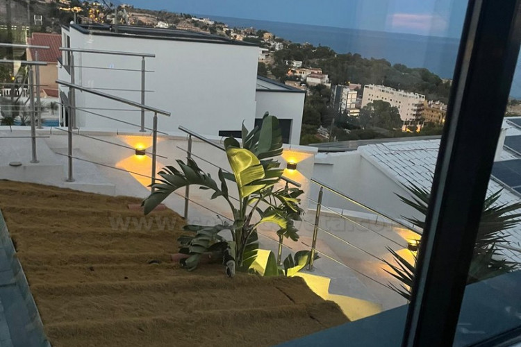 Renovated villa with the best panoramic ocean views