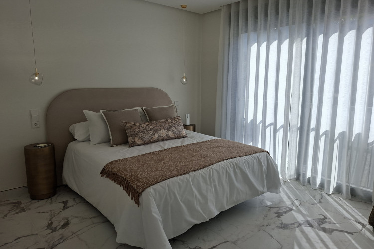 Amplia villa con vistas al Montgó, a un paso del mar y del centro de Denia