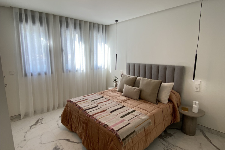 Amplia villa con vistas al Montgó, a un paso del mar y del centro de Denia