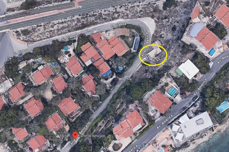 Amplio garaje en venta