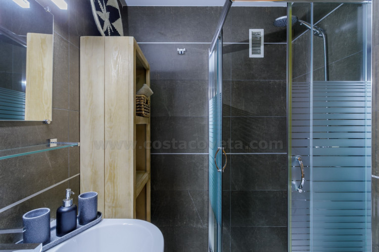 Charming apartment on the seafront promenade in El Campello