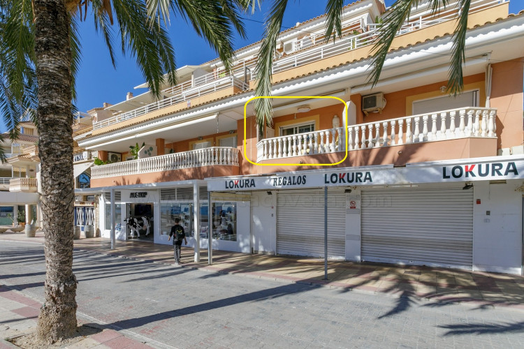 Charming apartment on the seafront promenade in El Campello