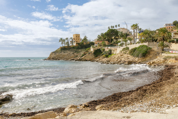 Charming house near Cala Piteres – Coveta Fumá