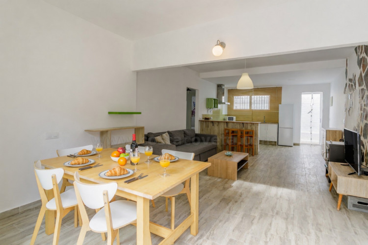 Charming house near Cala Piteres – Coveta Fumá