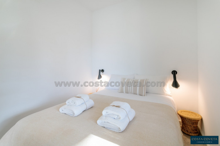 Cozy villa with sea views in Coveta Fumá