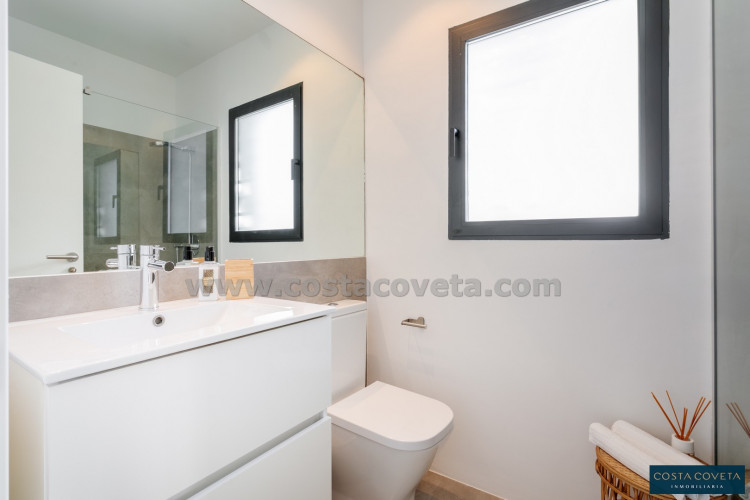 Cozy villa with sea views in Coveta Fumá